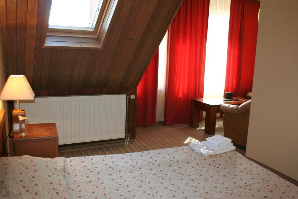Family Hotel Zora Razlog Kamer foto