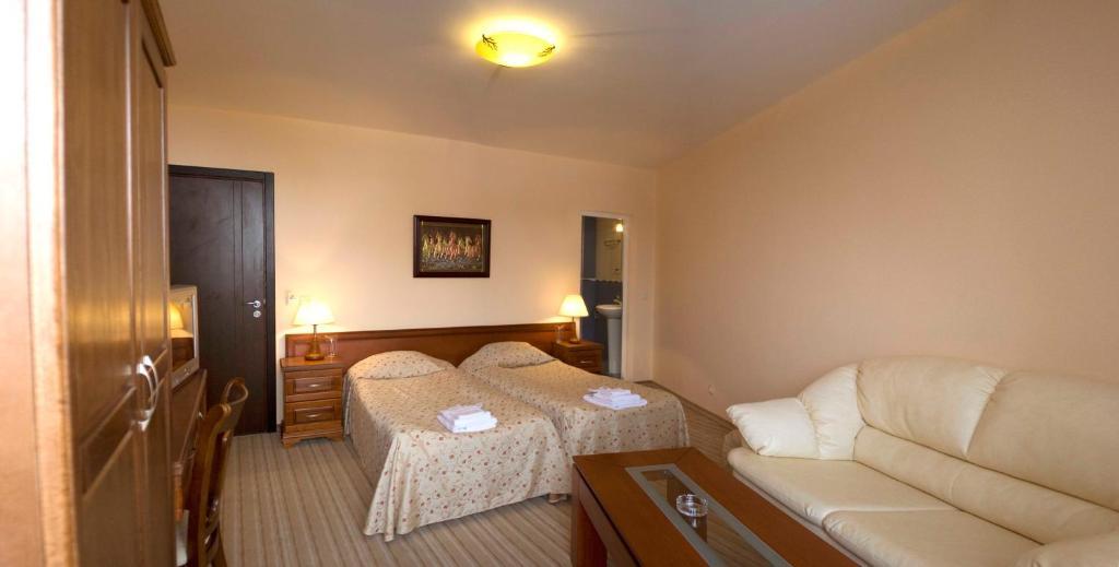 Family Hotel Zora Razlog Kamer foto